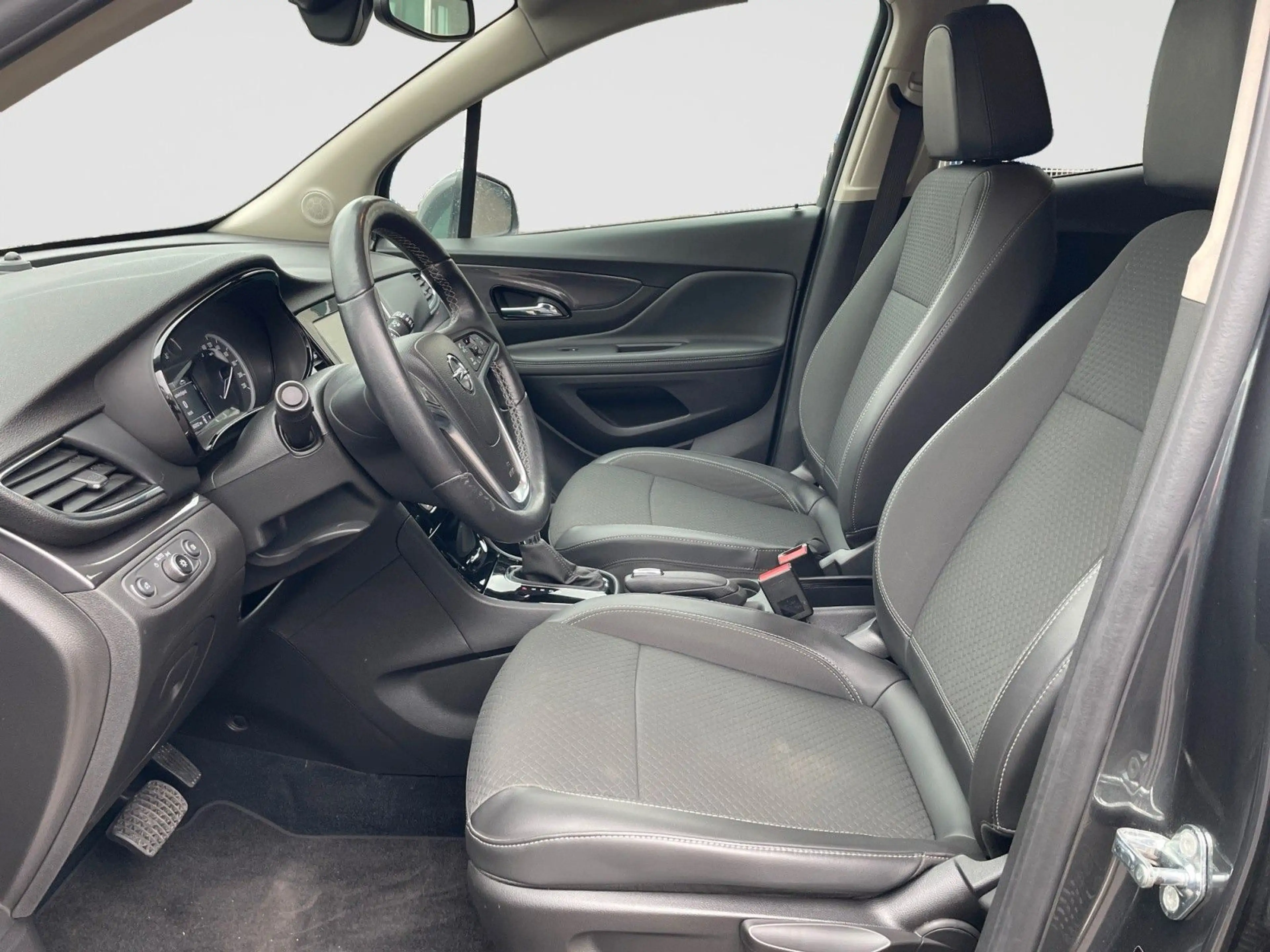Opel Mokka X 1.4 Turbo Innov. IntelliLink LED SHZ PDC — photo 8