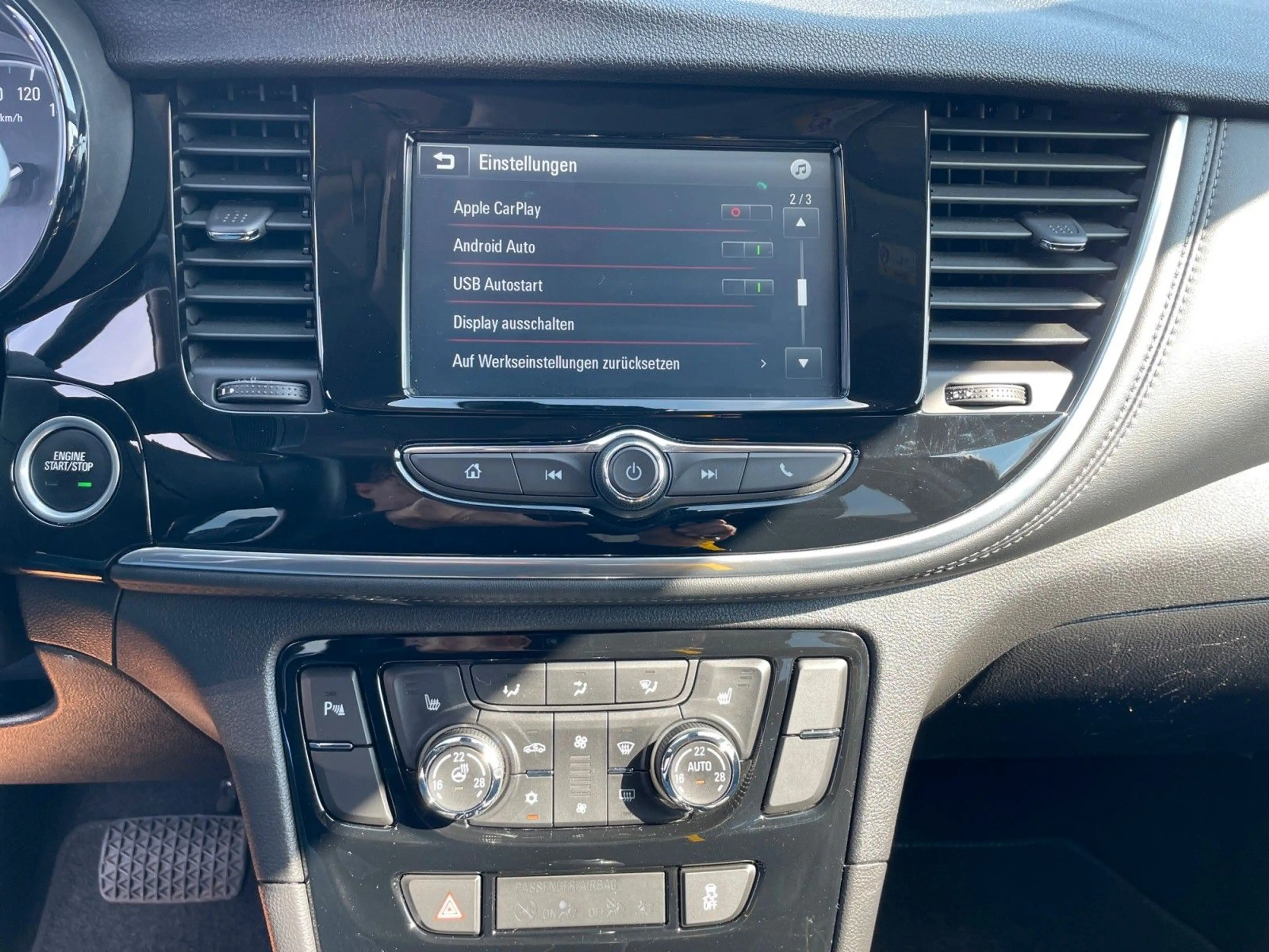 Opel Mokka X 1.4 Turbo Innov. IntelliLink LED SHZ PDC — photo 10
