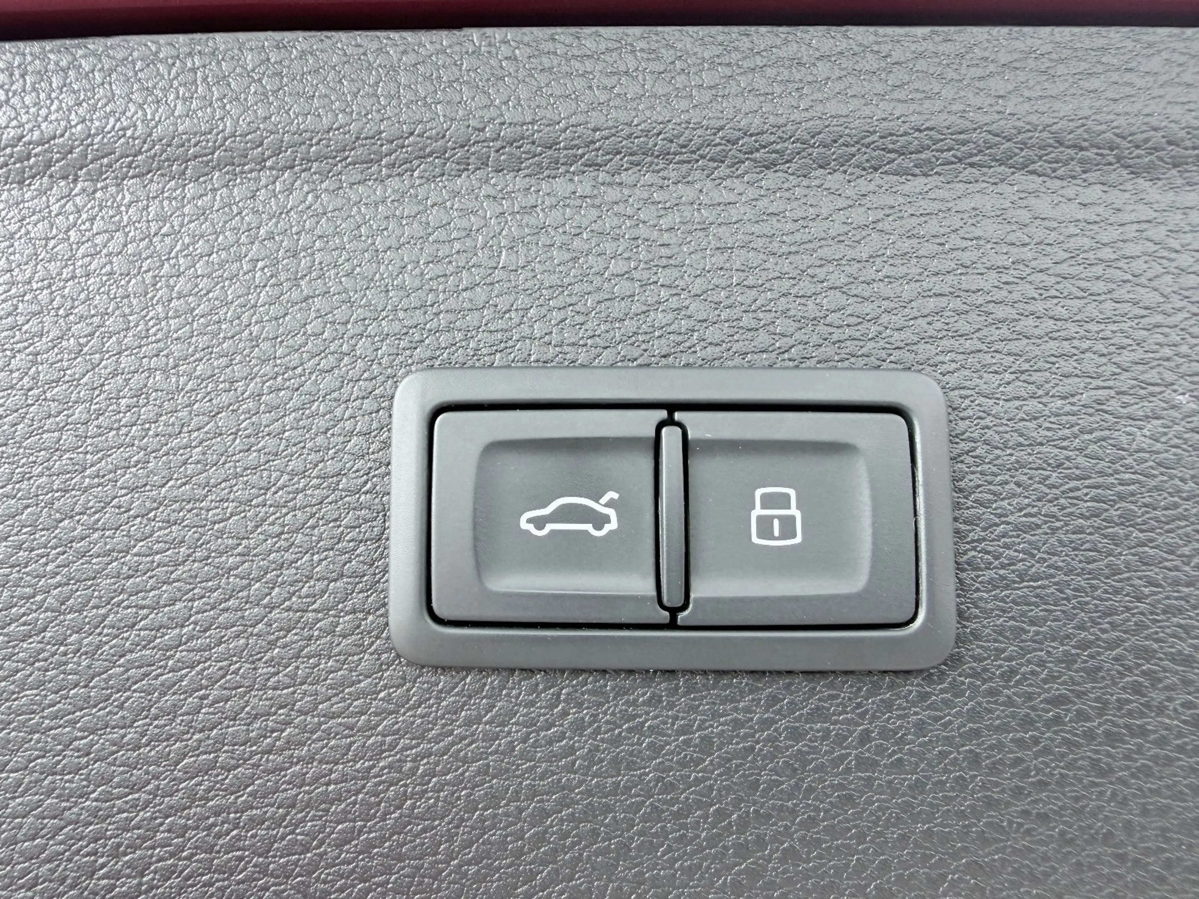 Audi Q5 40 TDI qu. S line PANO/AHK/360°/20"ALU/LED — photo 15