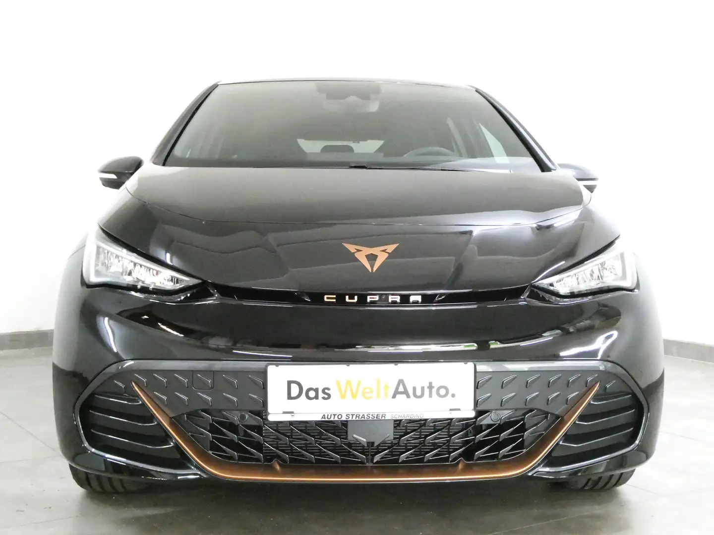 CUPRA Born 60/63 e-Boost 170kW/231PS LED Navi ACC Kamera App Schwarz - 2