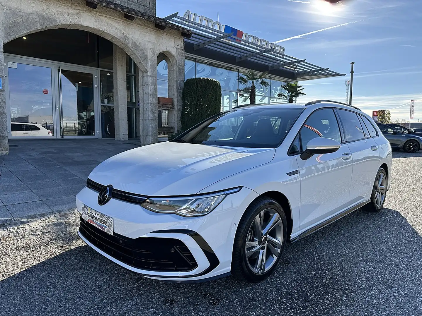 Volkswagen Golf Variant 2,0 TDI R-Line DSG/ACC/SHA/SWA/RFK/AMBIENTE/V.C... Weiß - 2