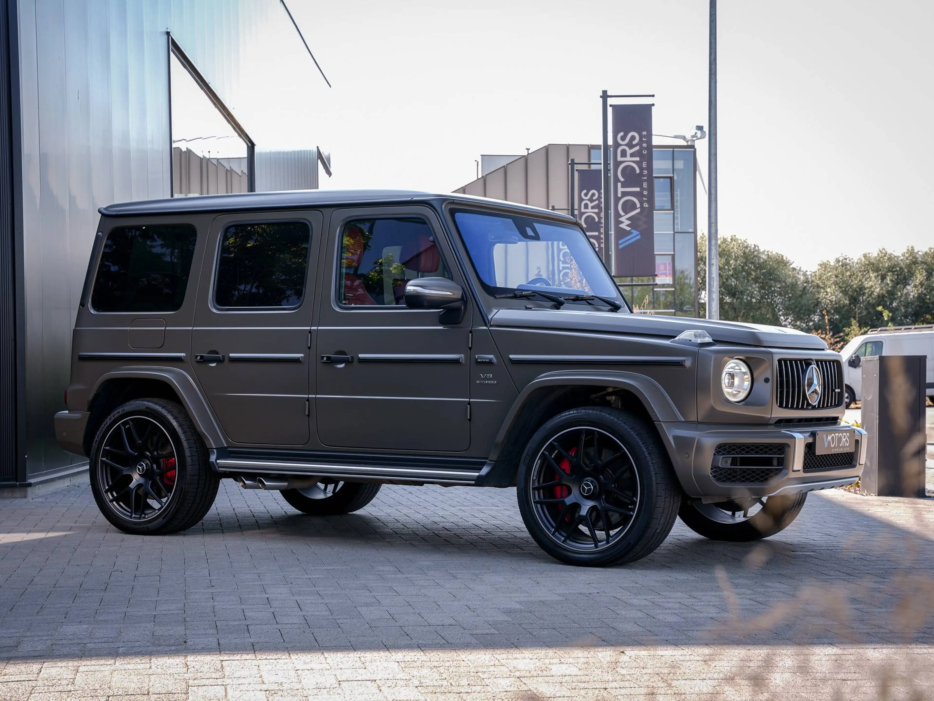 Mercedes-Benz G 63 AMG G 63 AMG - MANUFAKTUR Dark Olive Magno - Burmester - Massage - 360° - ACC — photo 5