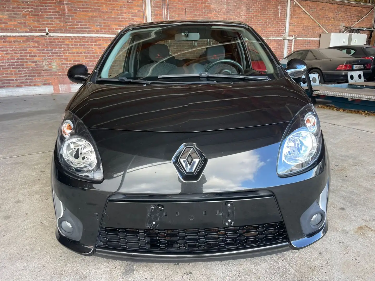 Renault Twingo Night & Day 1.2 LEV 16V 75 Schwarz - 2