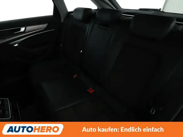 Audi A6 view 14
