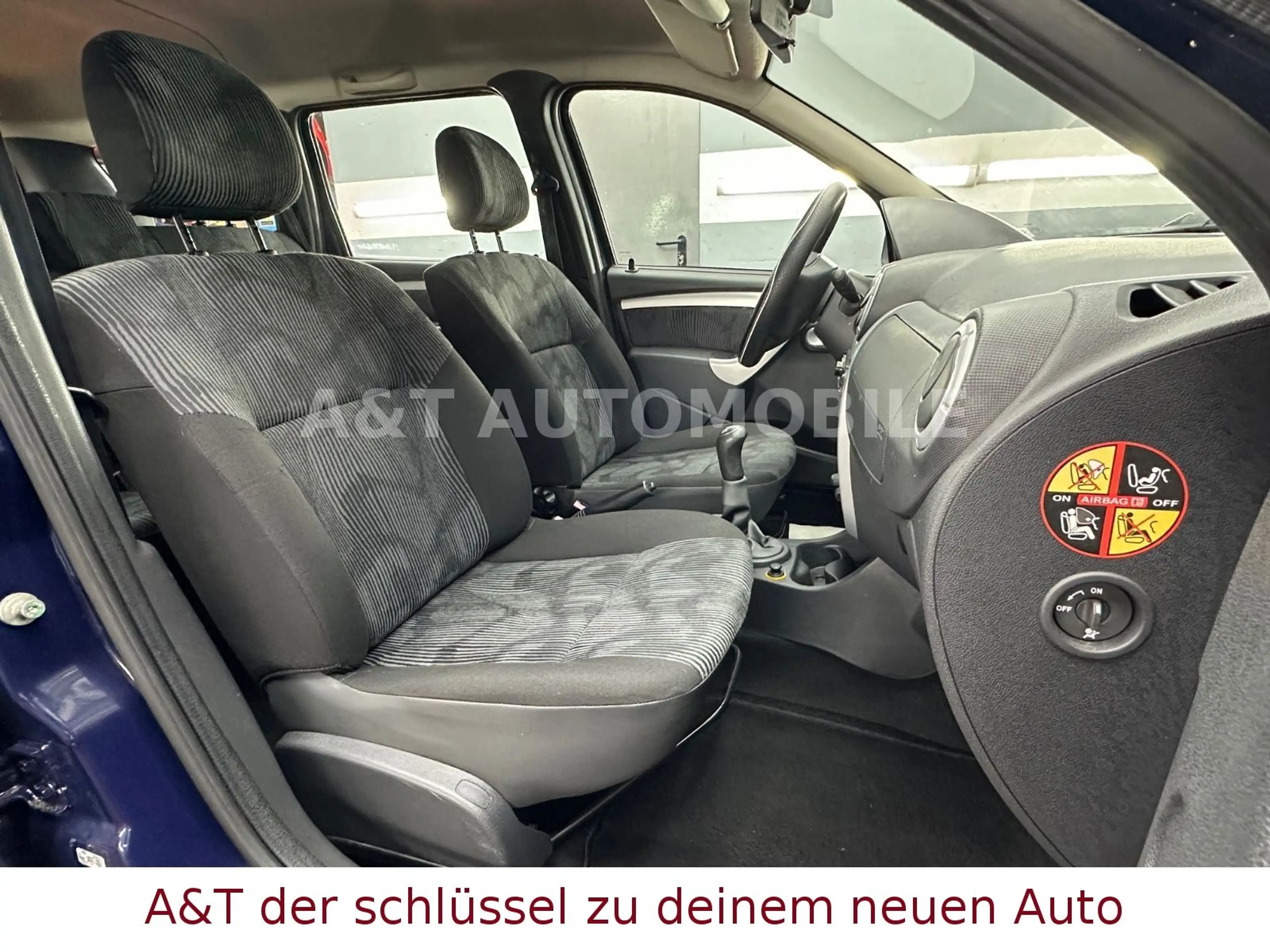 Dacia Logan MCV Kombi Laureate.Tüv neu — photo 11