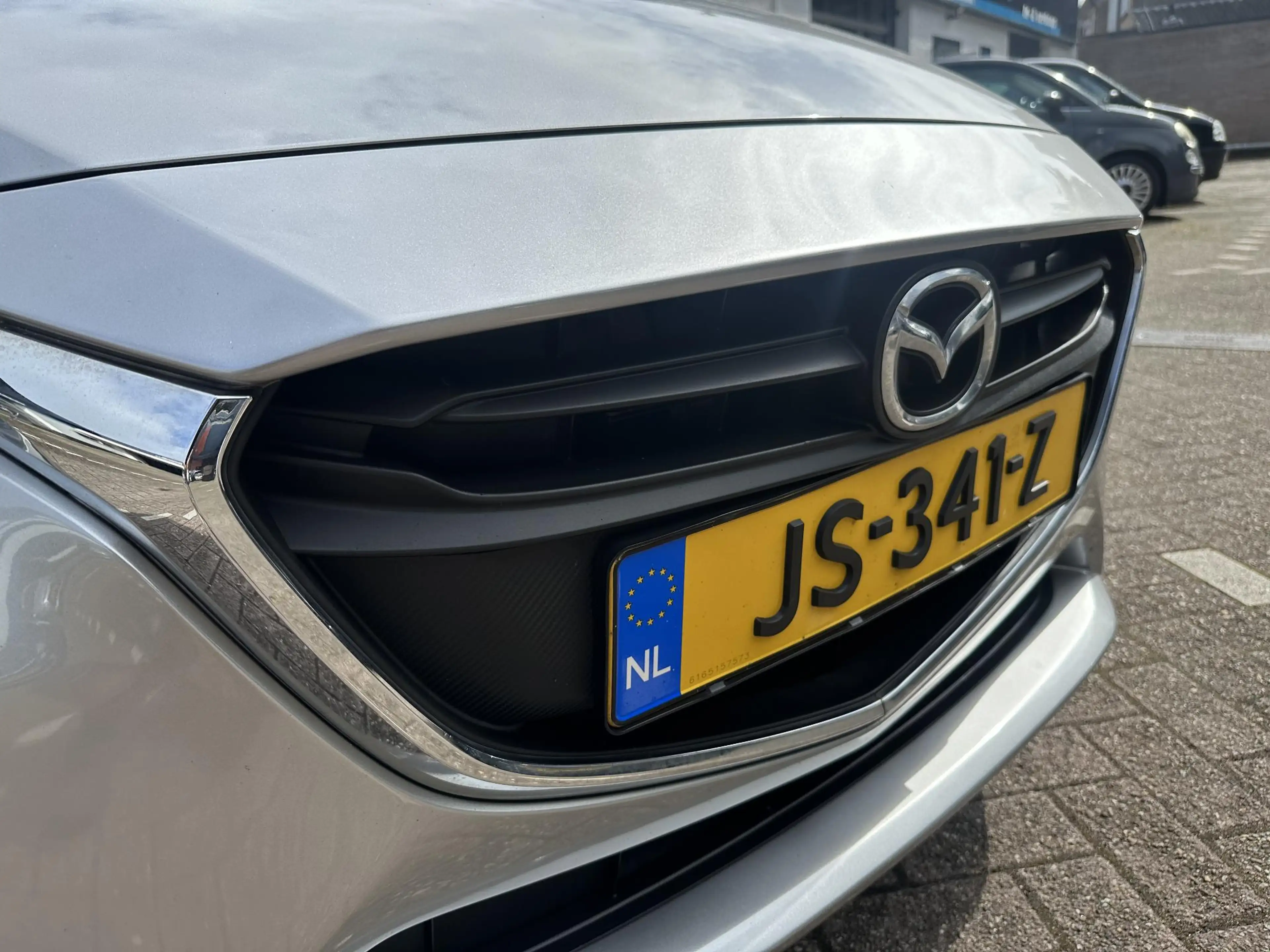 Mazda 2 1.5 Skyactiv-G GT-M Line /Nieuwe apk bij afleverin — photo 3