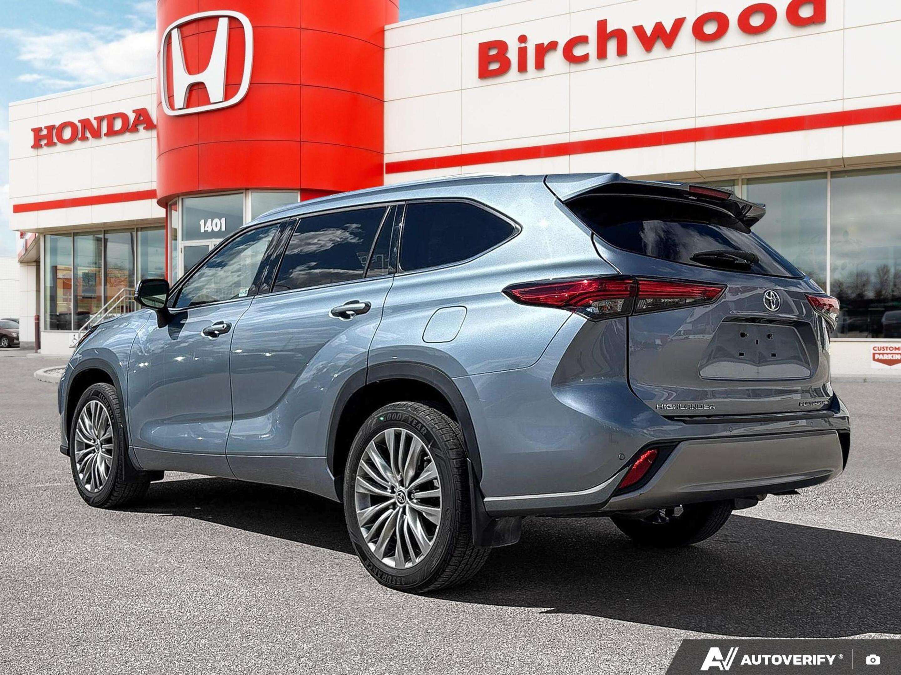 2021 Toyota Highlander Limited Platinum | Sunroof | AWD | Loaded — снимка 1