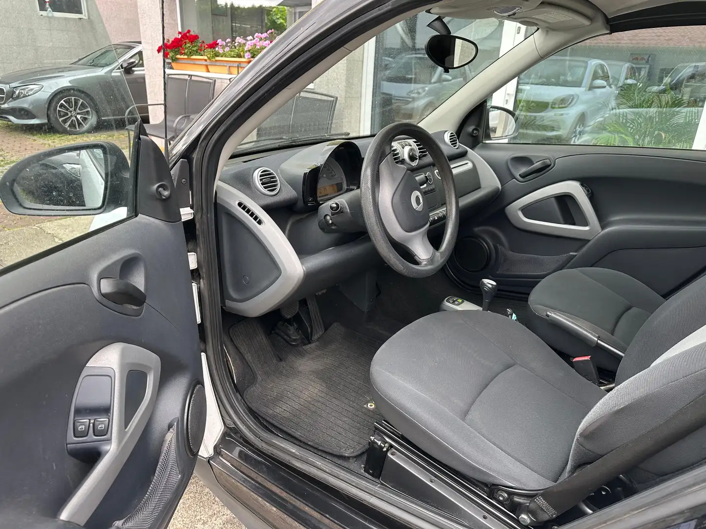 smart forTwo 451 Cabrio Micro Hybrid Drive 52kW (451.480) Weiß - 2