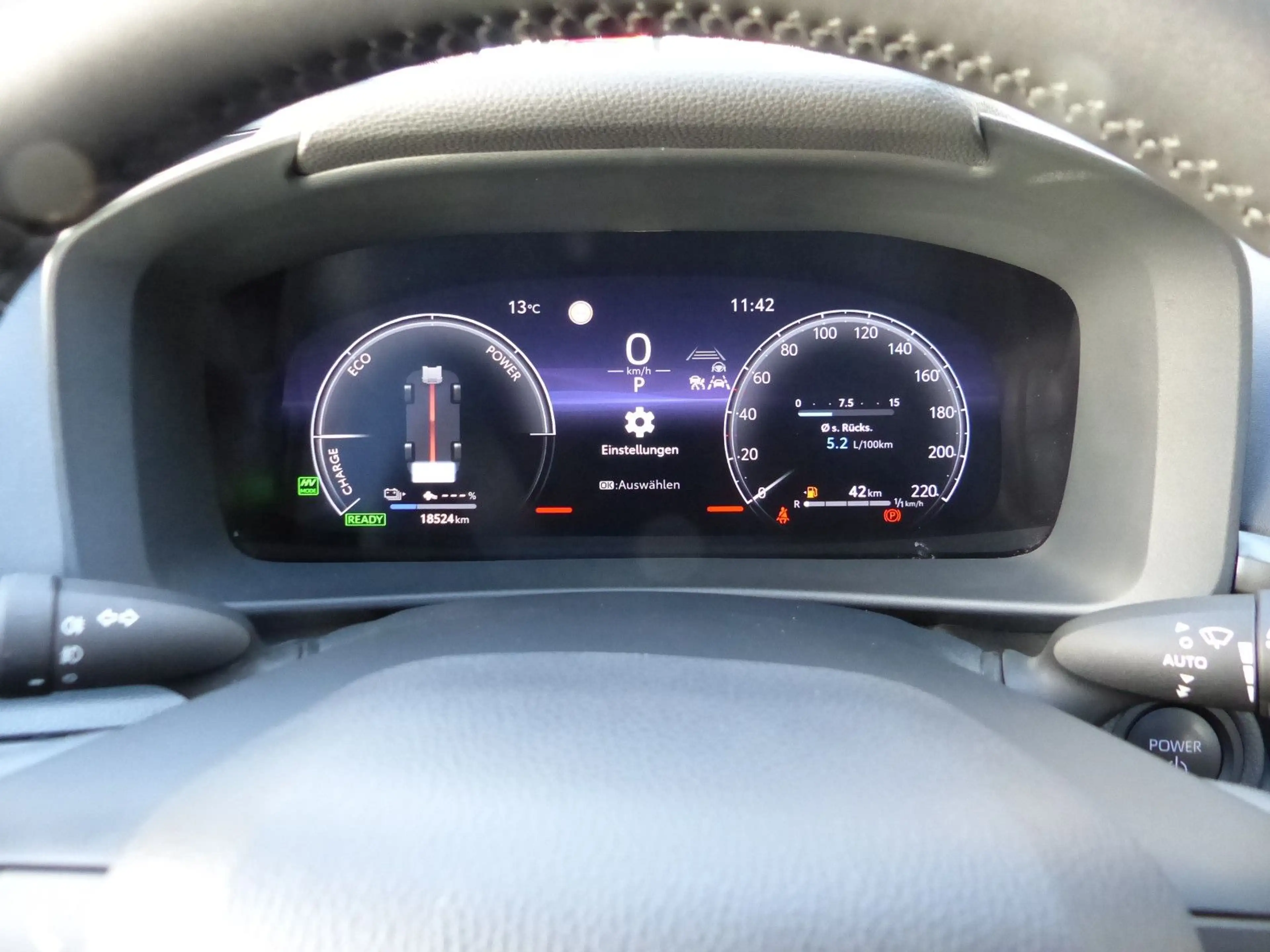 Toyota C-HR Plug-In Hybrid Teamplayer SHZ CarPlay CAM — photo 14