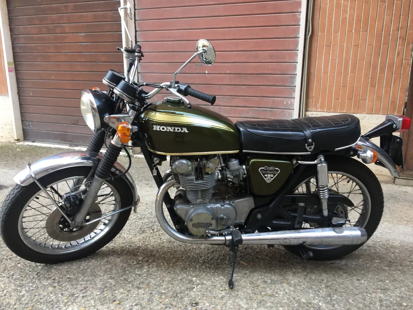 Honda CB 450 DOHC - 1