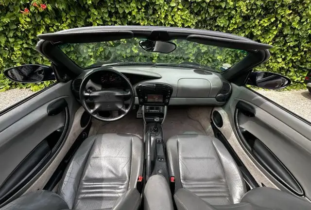 Porsche Boxster view 14