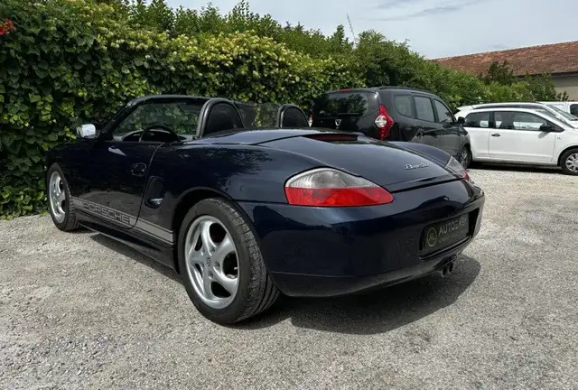 Porsche Boxster view 4