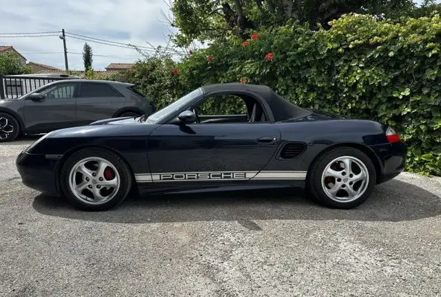 Porsche Boxster view 3