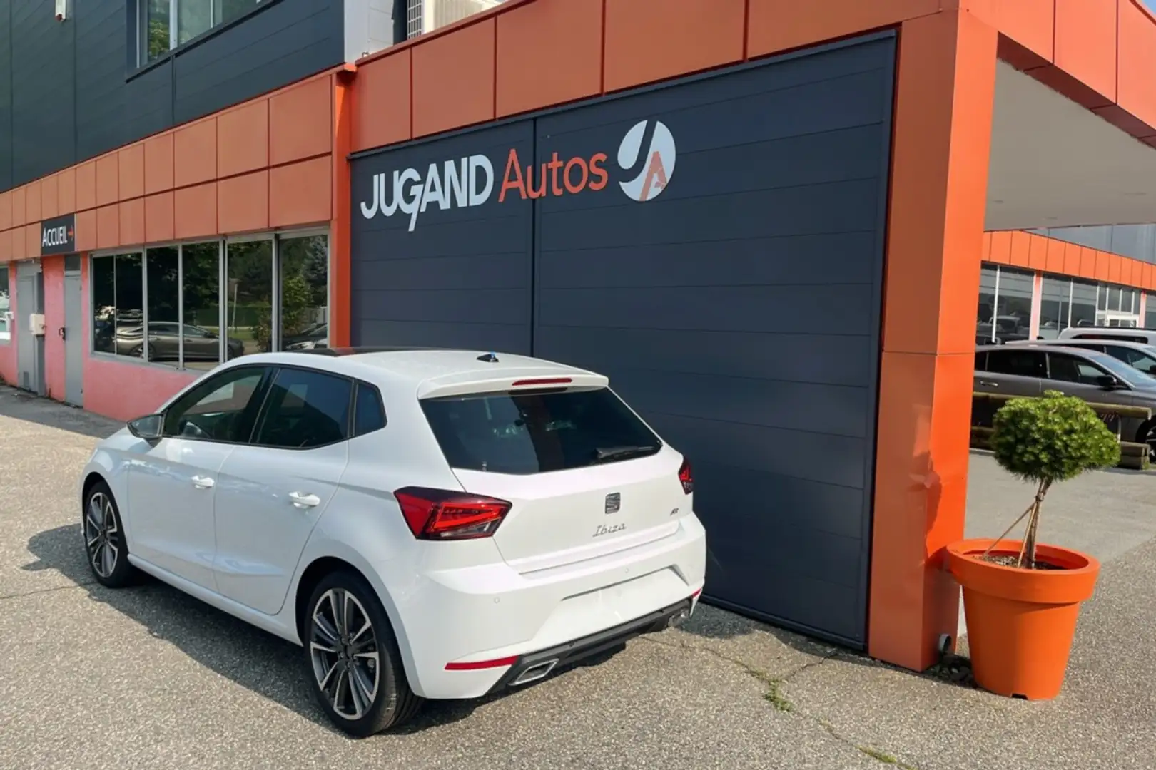 SEAT Ibiza 1.5 TSI 150 DSG FR SURÉQUIPÉ T Blanc - 2