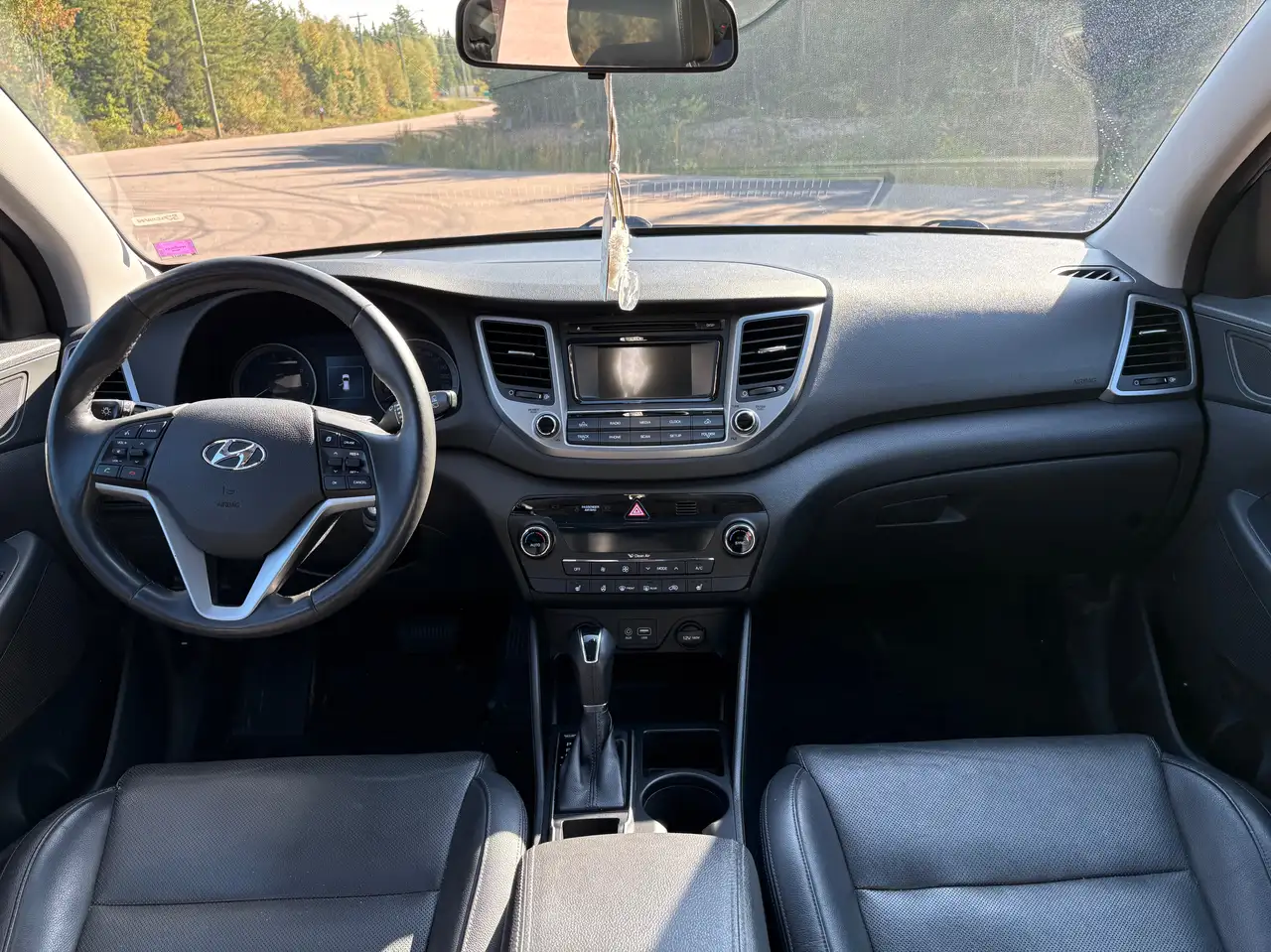 Hyundai TUCSON снимка Hyundai TUCSON