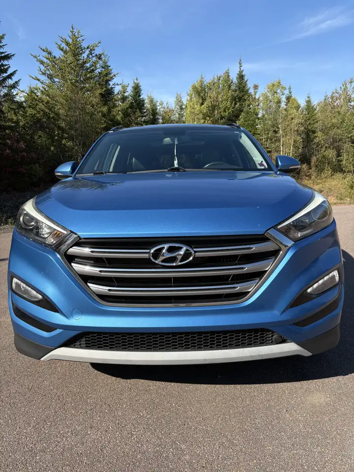 Hyundai TUCSON снимка Hyundai TUCSON