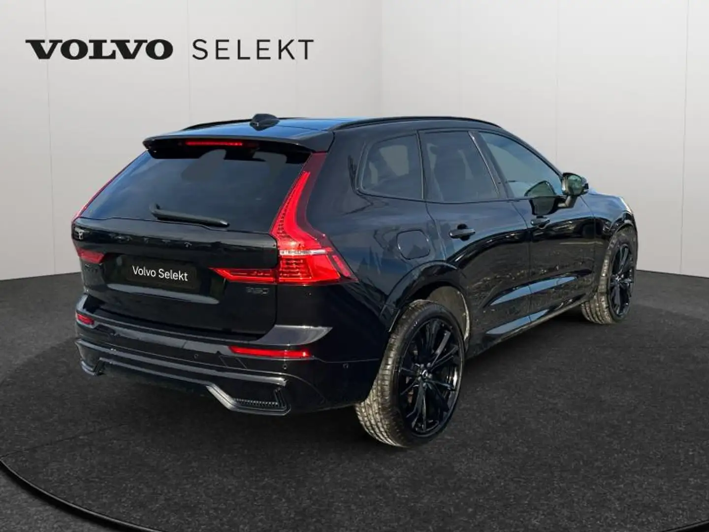 Volvo XC60 B5 Ultra Black Edition / Essence Noir - 2