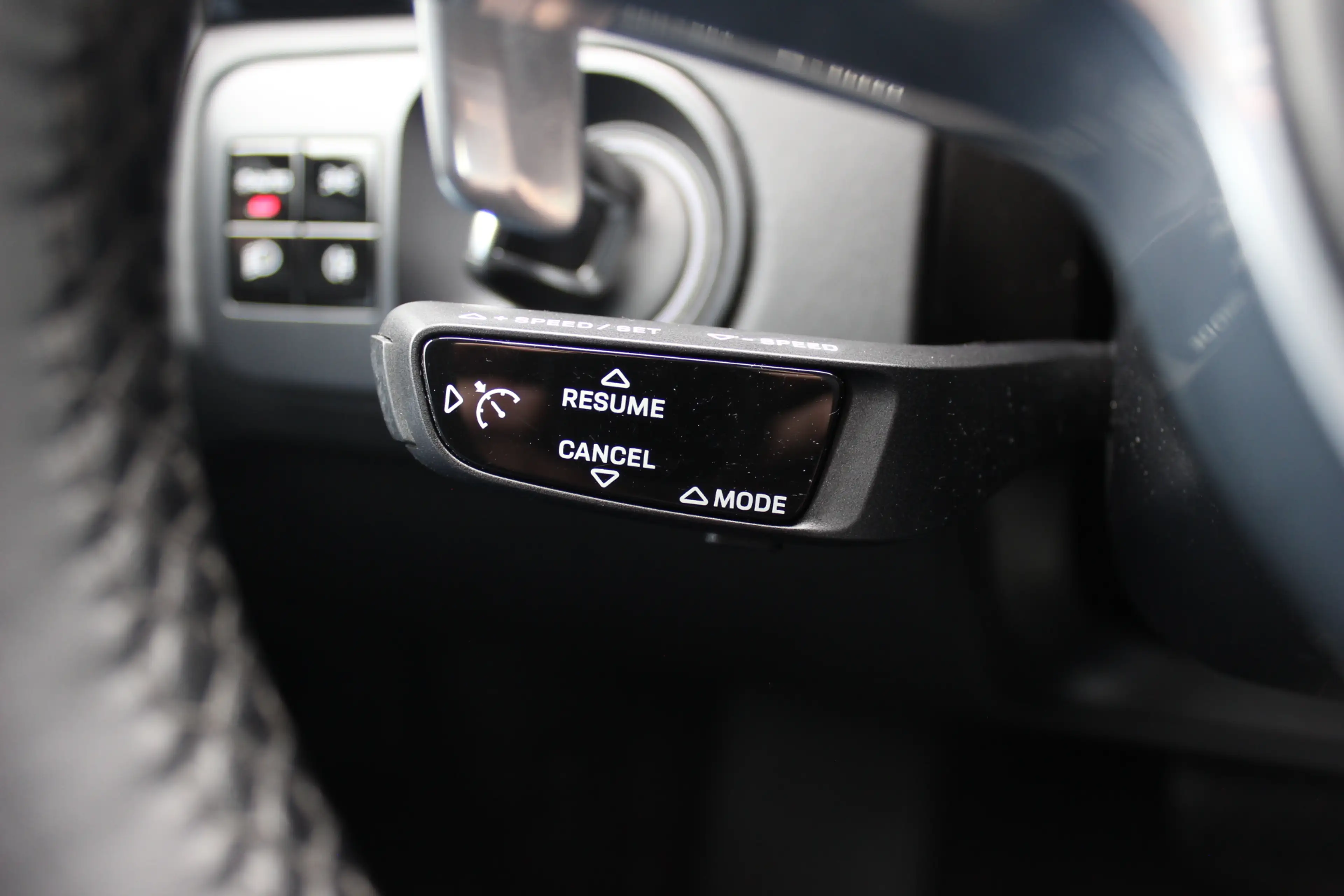 Porsche Cayenne 3.0 E-Hybrid / Panoramadak / 360Camera / Achterasb — photo 32