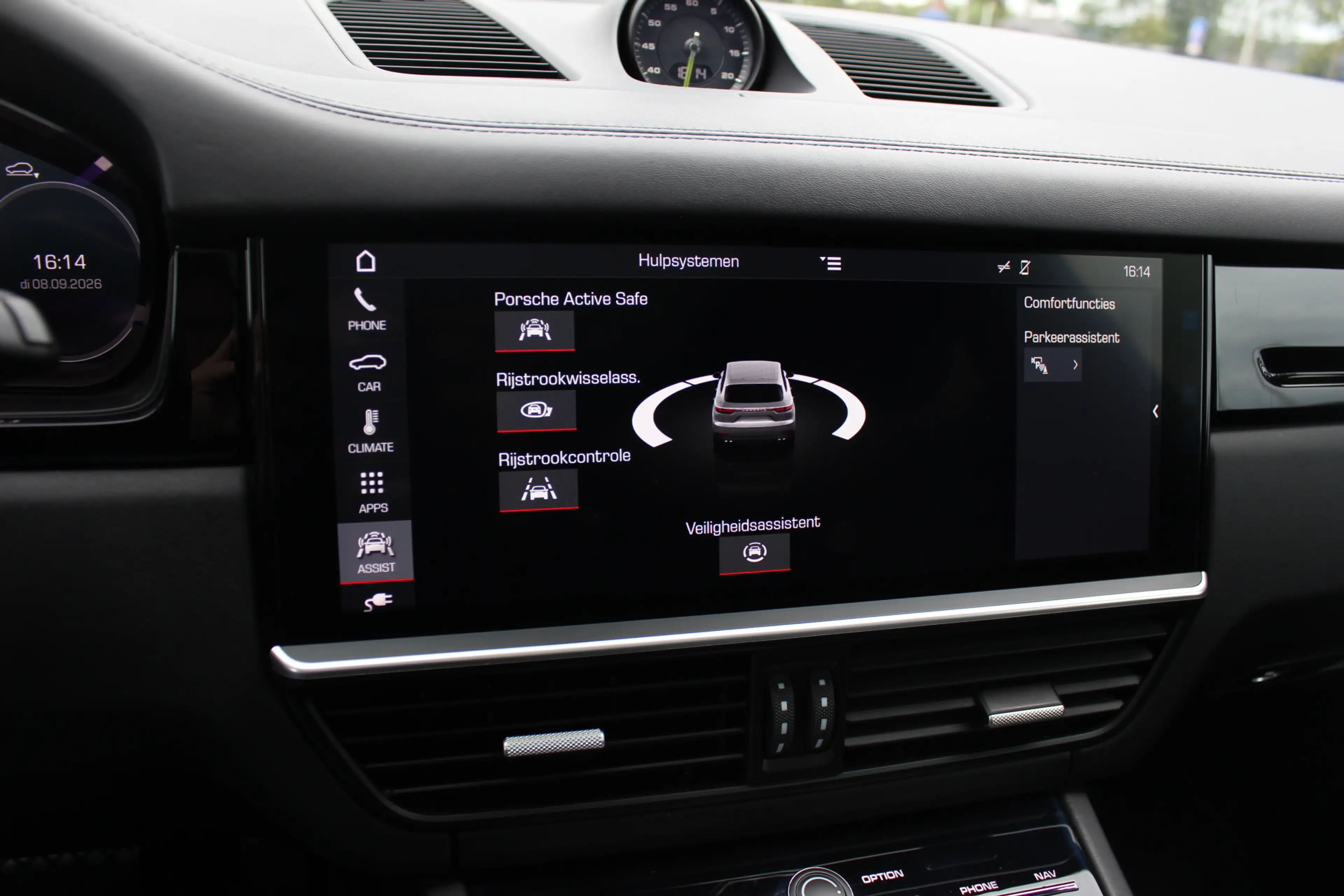 Porsche Cayenne 3.0 E-Hybrid / Panoramadak / 360Camera / Achterasb — photo 24