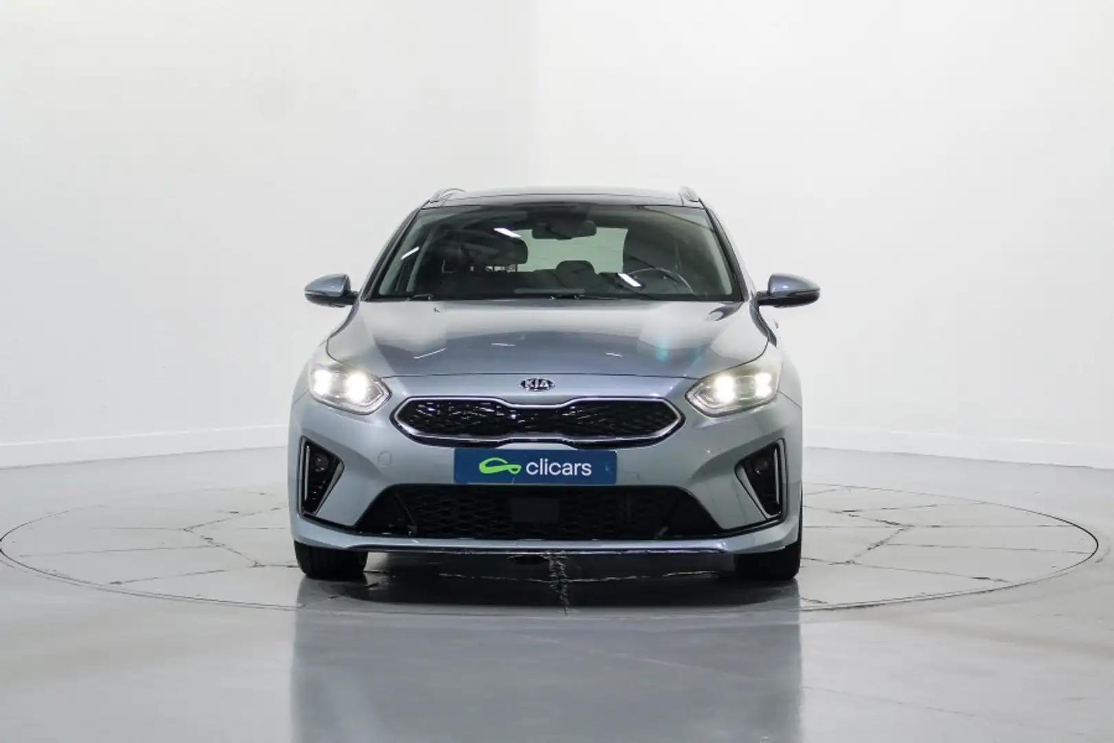 Kia Ceed / cee'd Tourer 1.6 PHEV eMotion Aut. Blanco - 2