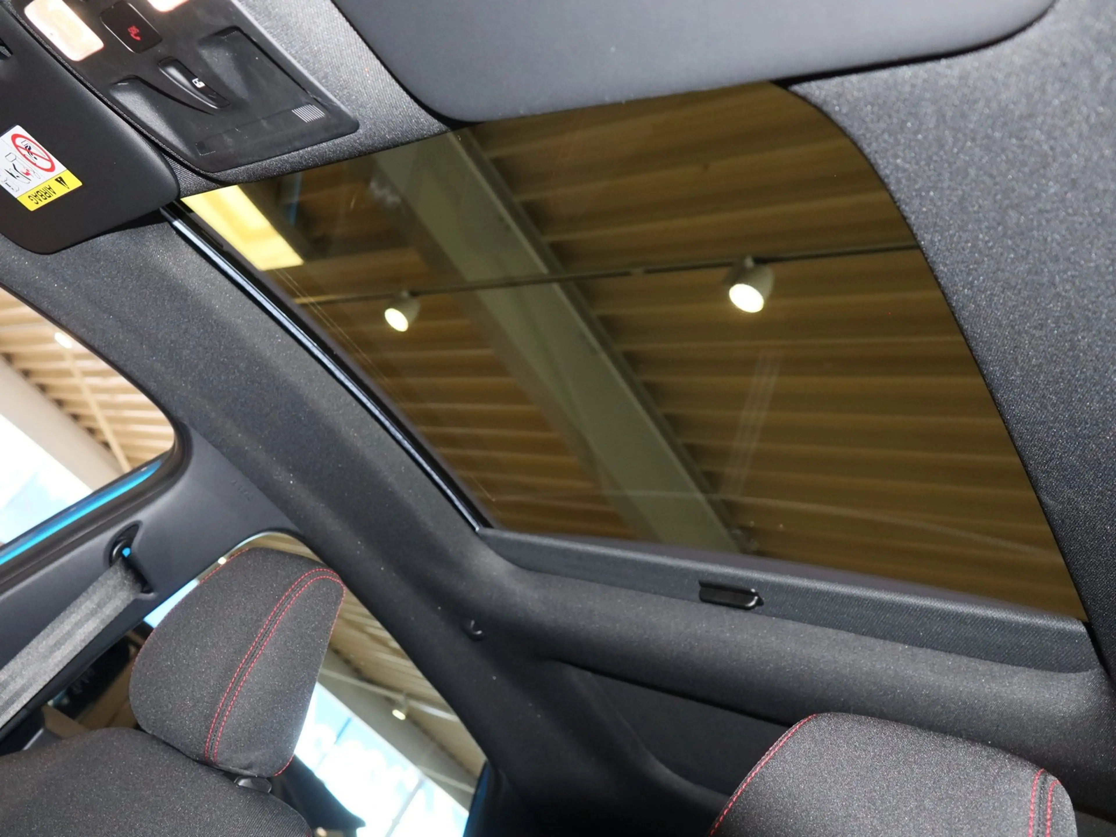 Ford Puma Hybrid ST-Line Panoramadach Ganzjahresreifen — photo 10