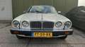 Daimler Sovereign Beige - thumbnail 1