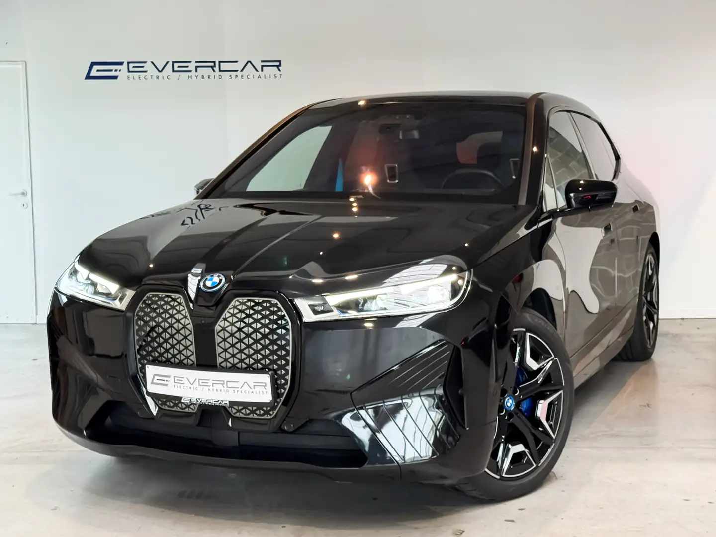 BMW iX iX xDrive40 SPORT *LASER*TOWHOOK*PANO** Noir - 1