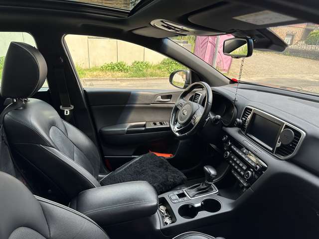 Imagine Kia Sportage 1.6 T-GDI AWD Aut. GT Line