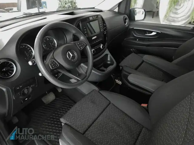 Mercedes-Benz Vito Tourer SELECT 119 CDI lang 4x4 Aut.*AHK*KAMER Ansicht 7