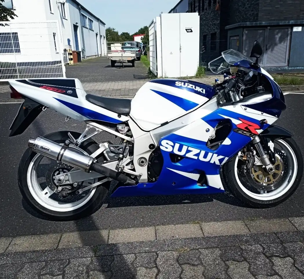 Suzuki GSX-R 750