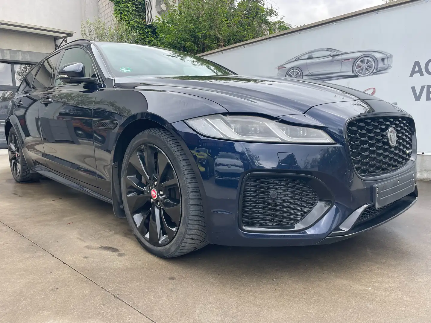 jaguar xf