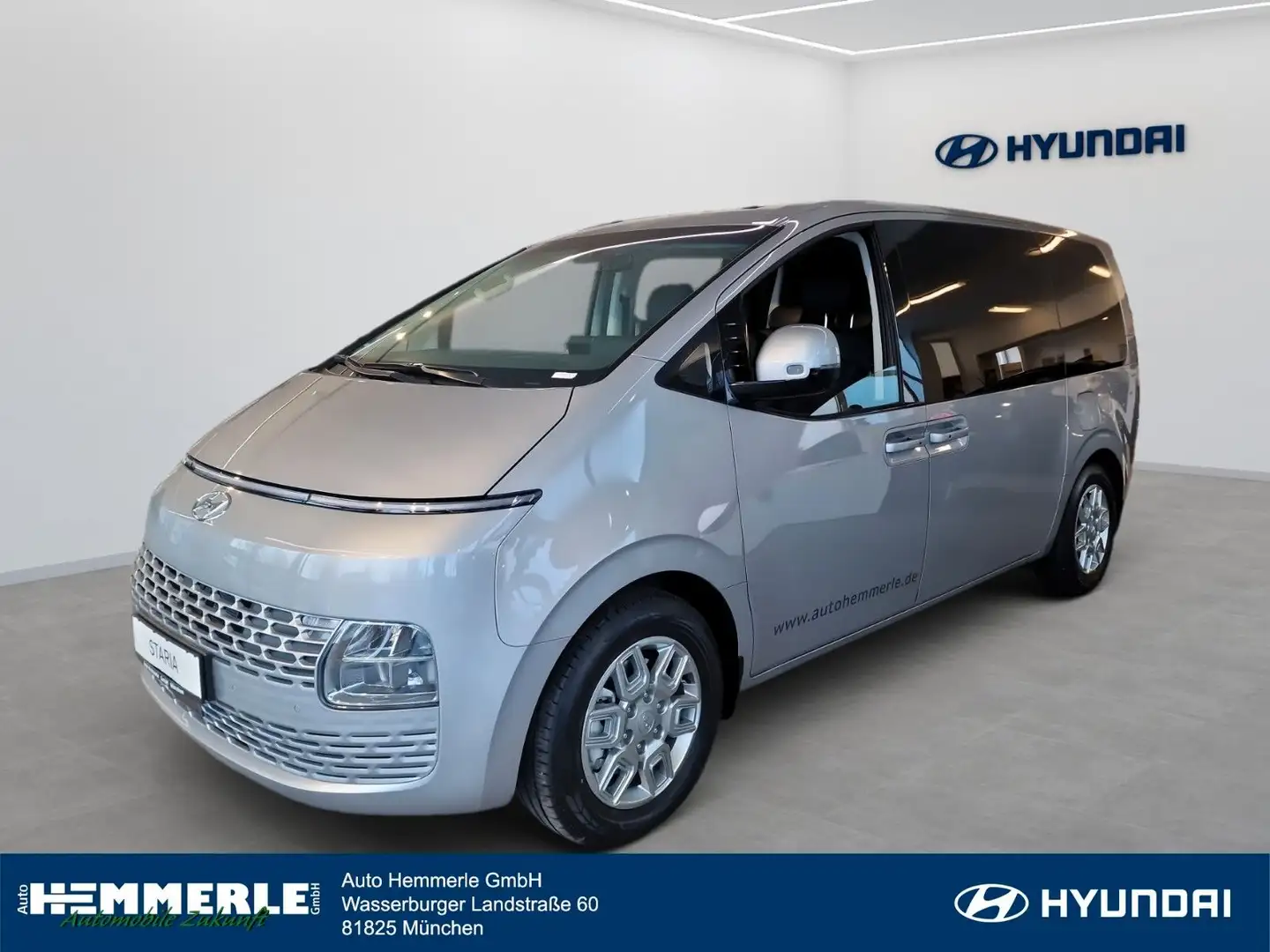 Hyundai STARIA Trend+Shuttlep.+Parkp.+Pan.+Easyaccs. Zilver - 1