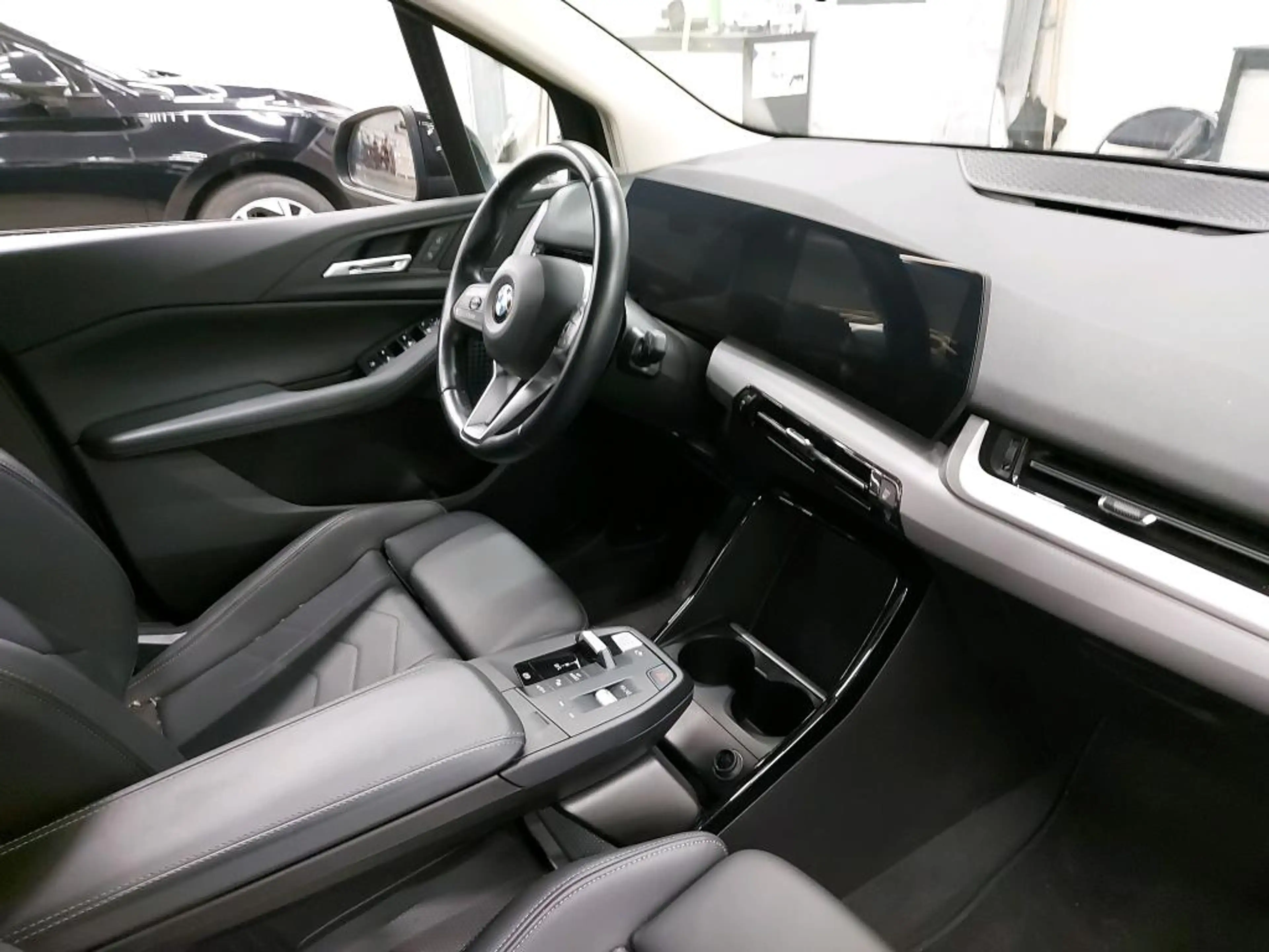 BMW 216 iA Active Tourer **CUIR-FULL LED-NAVI-CAMERA** — photo 5