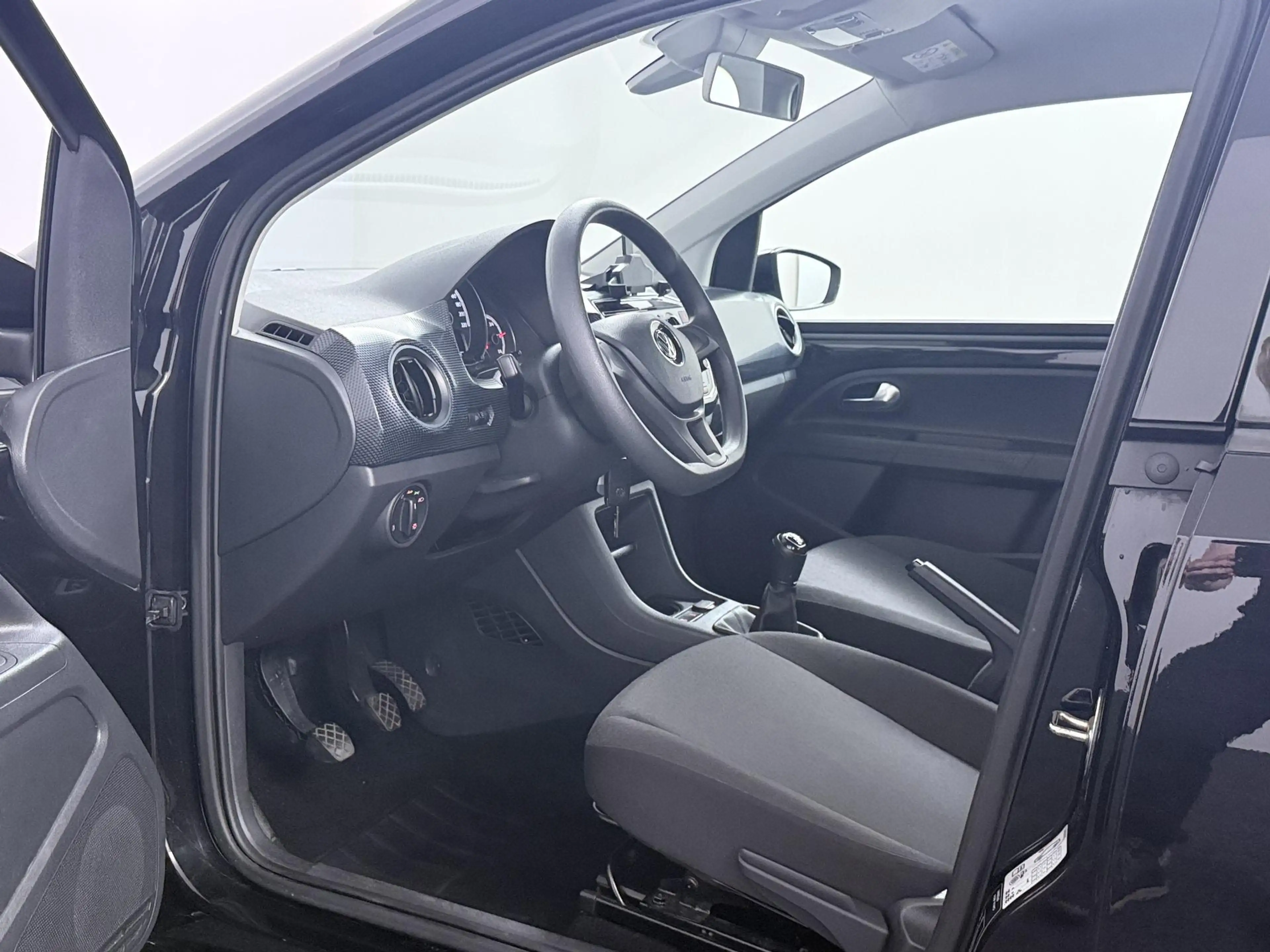 Volkswagen up! 1.0 BMT move up! 5-deurs Airco — photo 6