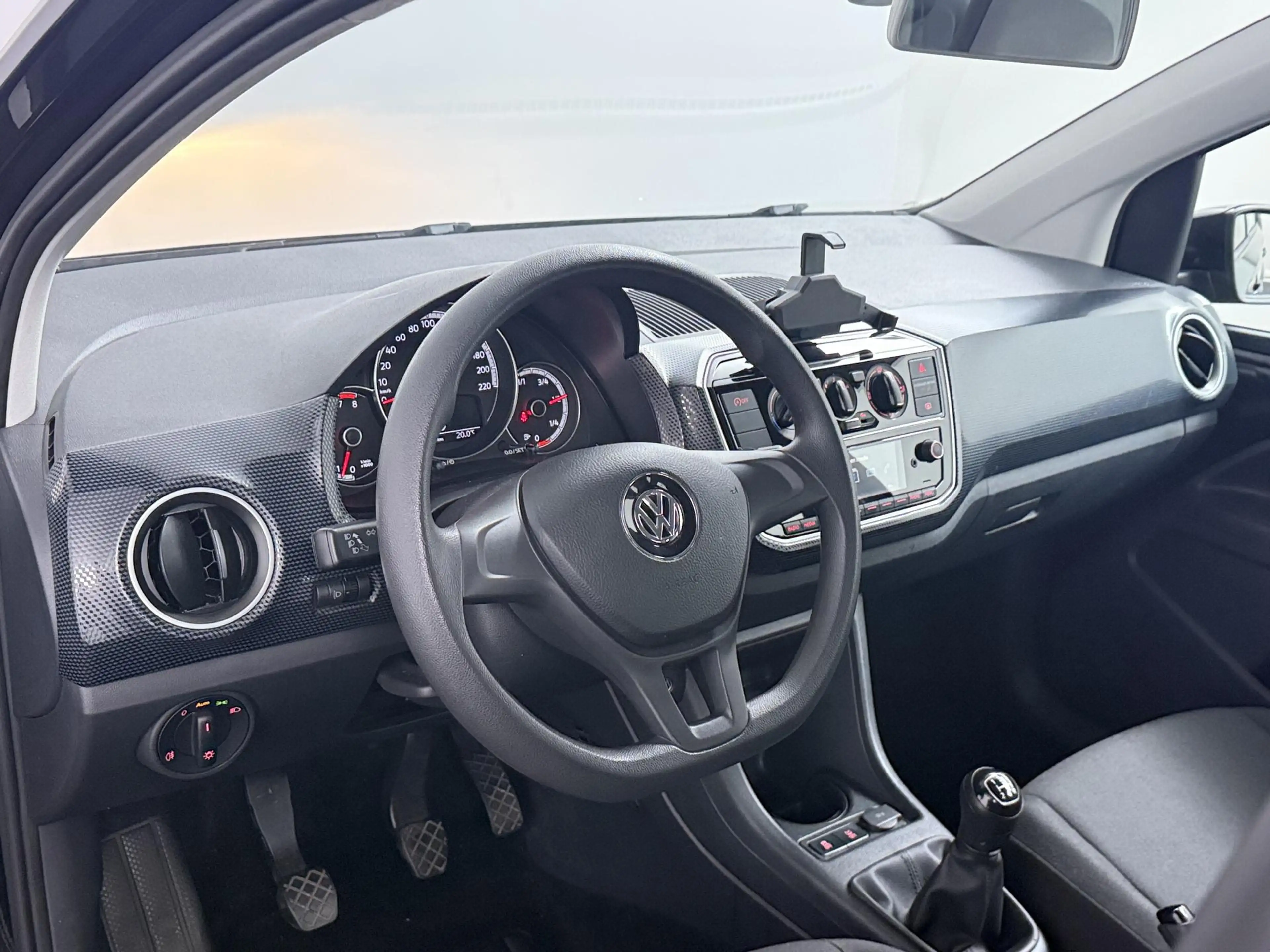 Volkswagen up! 1.0 BMT move up! 5-deurs Airco — photo 3