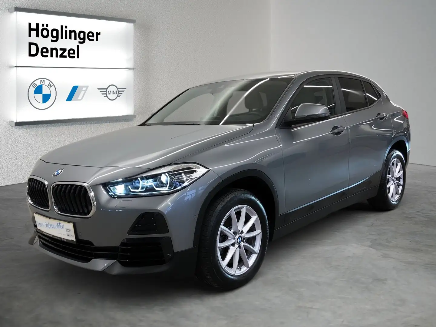 BMW X2 xDrive20d Grau - 2