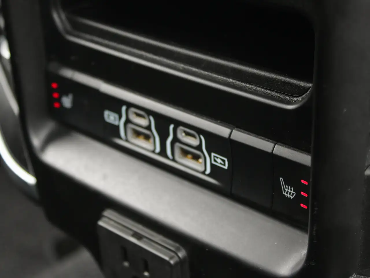 RAM 3500 photo RAM 3500