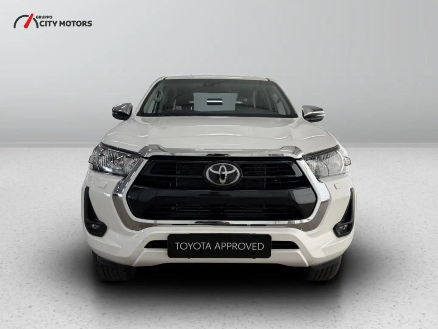 Toyota Hilux 2.4 d-4d double cab Lounge auto Bianco - 2
