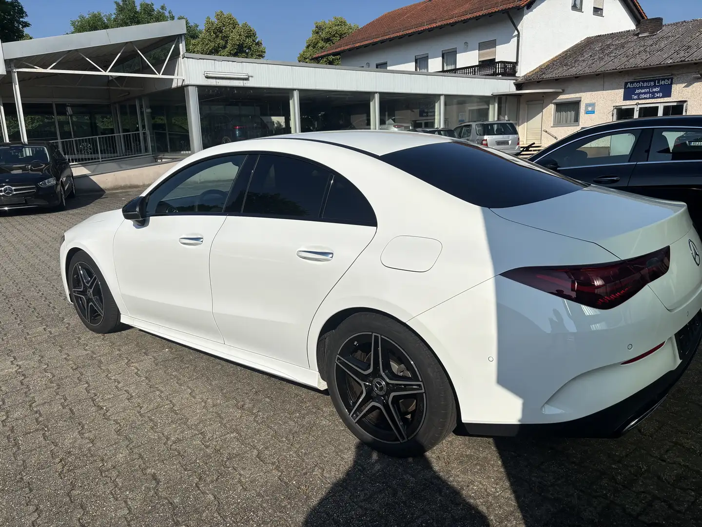 Mercedes-Benz CLA 200 AMG Line Premium Night-Paket Winter-Paket Blanc - 2