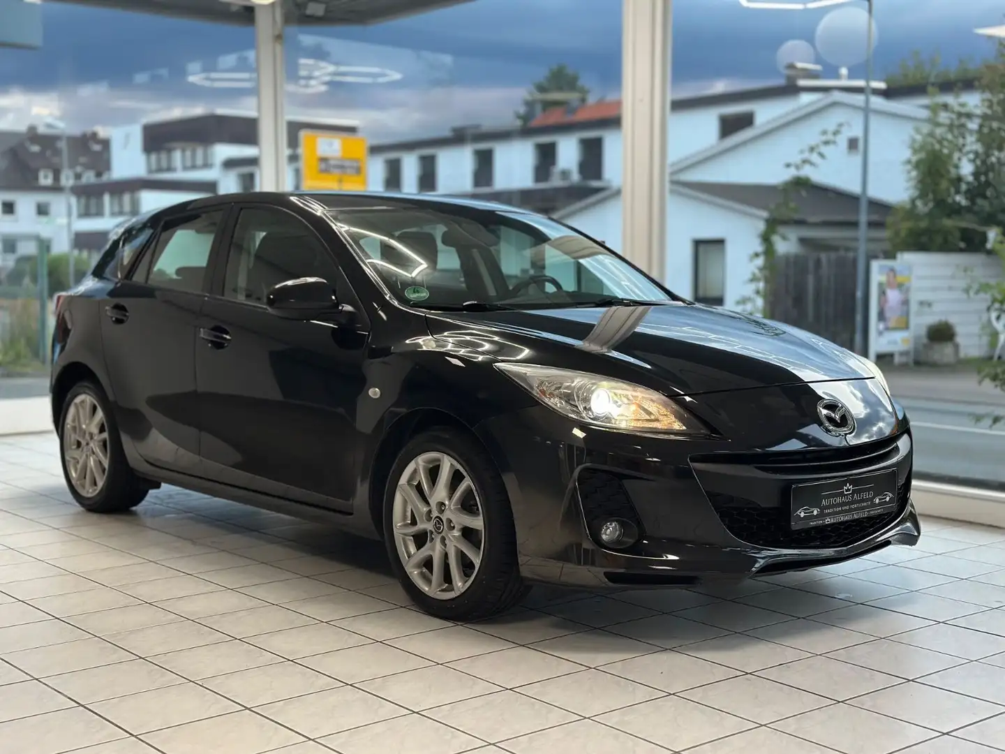 Mazda 3 Lim 1.6 Edition*XENON*1-Hand*Scheckheft*105 PS Schwarz - 1