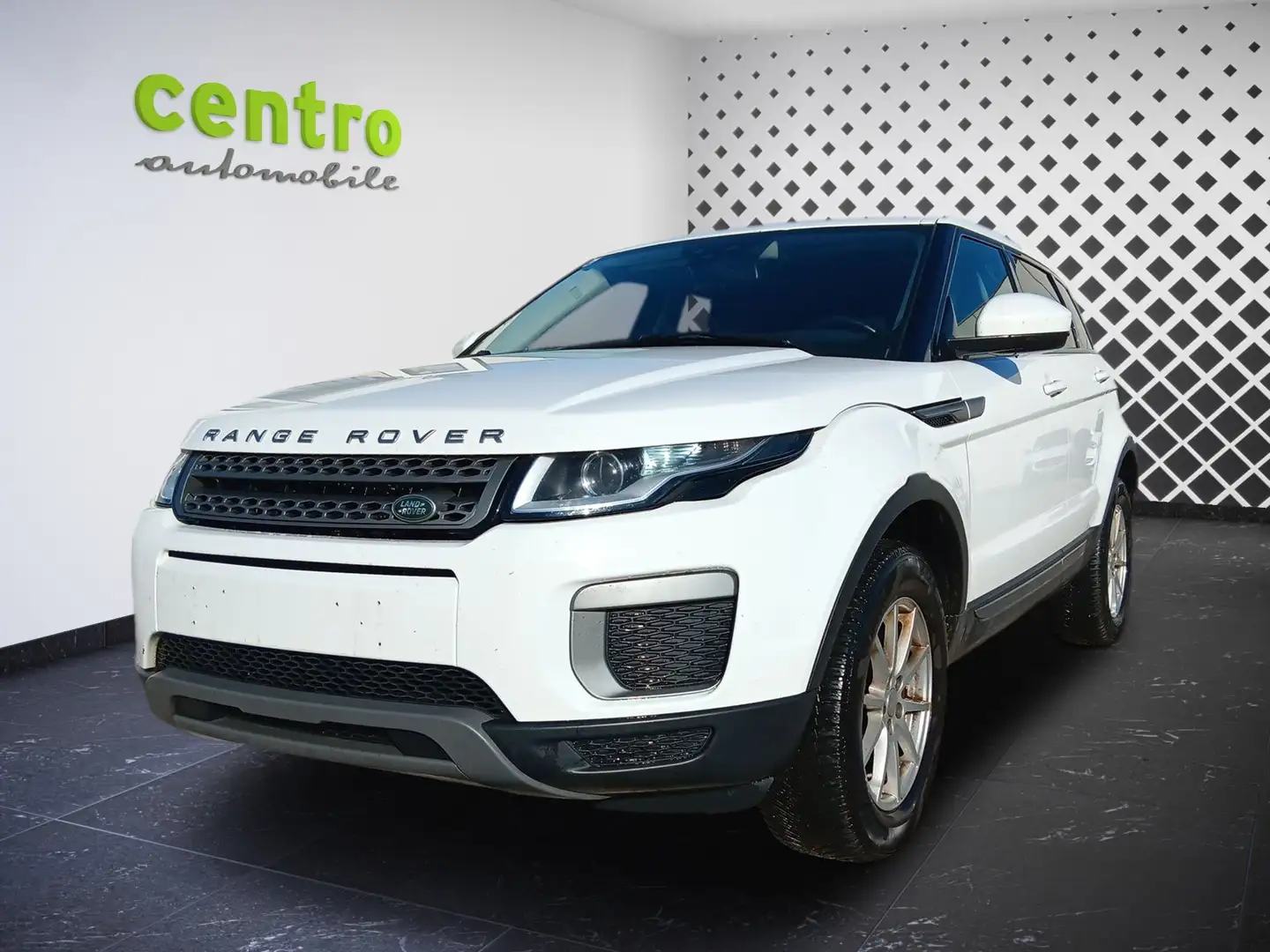 Land Rover Range Rover Evoque Pure 2,0 eD4 e-Capability Weiß - 1