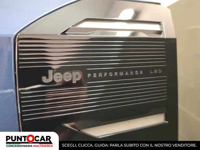 Jeep Compass view 14