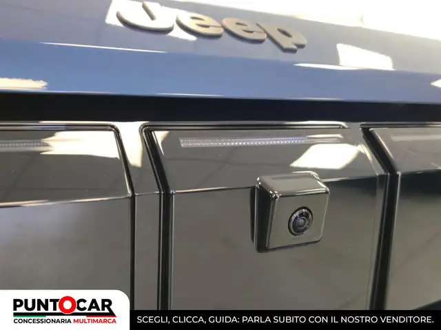 Jeep Compass view 6