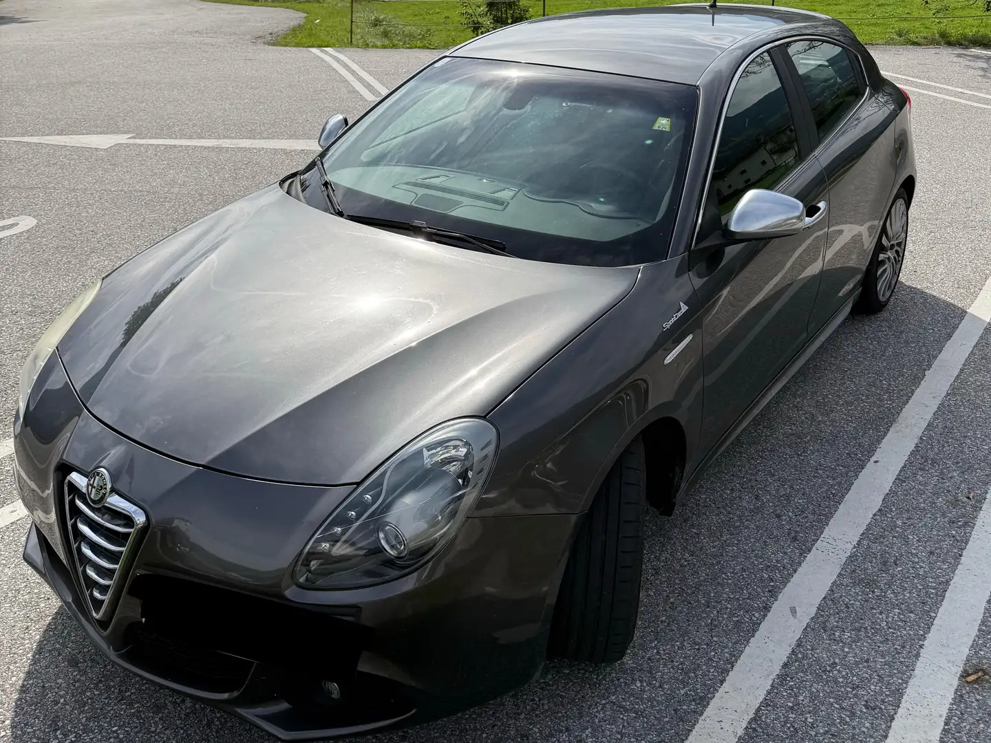 Alfa Romeo Giulietta Giulietta 1,4 TB Distinctive Distinctive Grau - 1