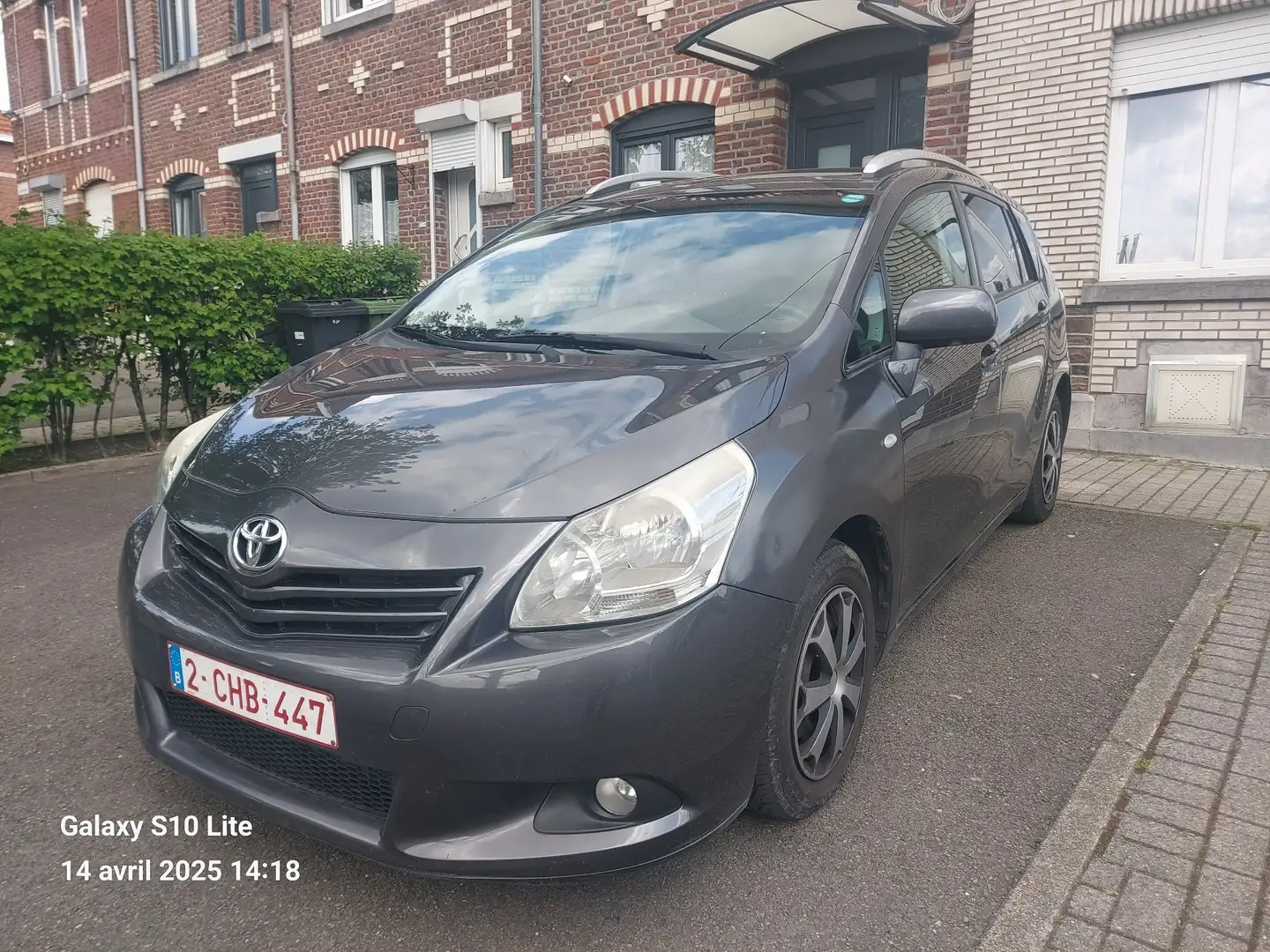 Toyota Verso 2.0 D-4D Premium 5pl. DPF - 1
