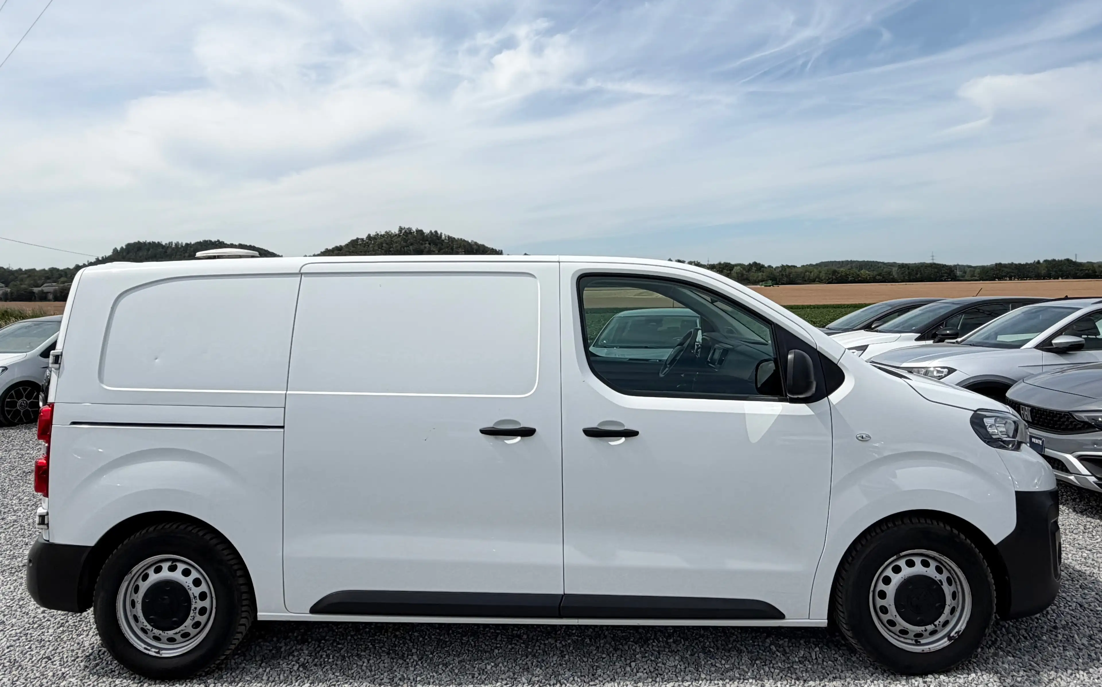 Peugeot Expert ATT REMORQUE - CARPLAY - NAVIGATION - AIR CO — photo 4