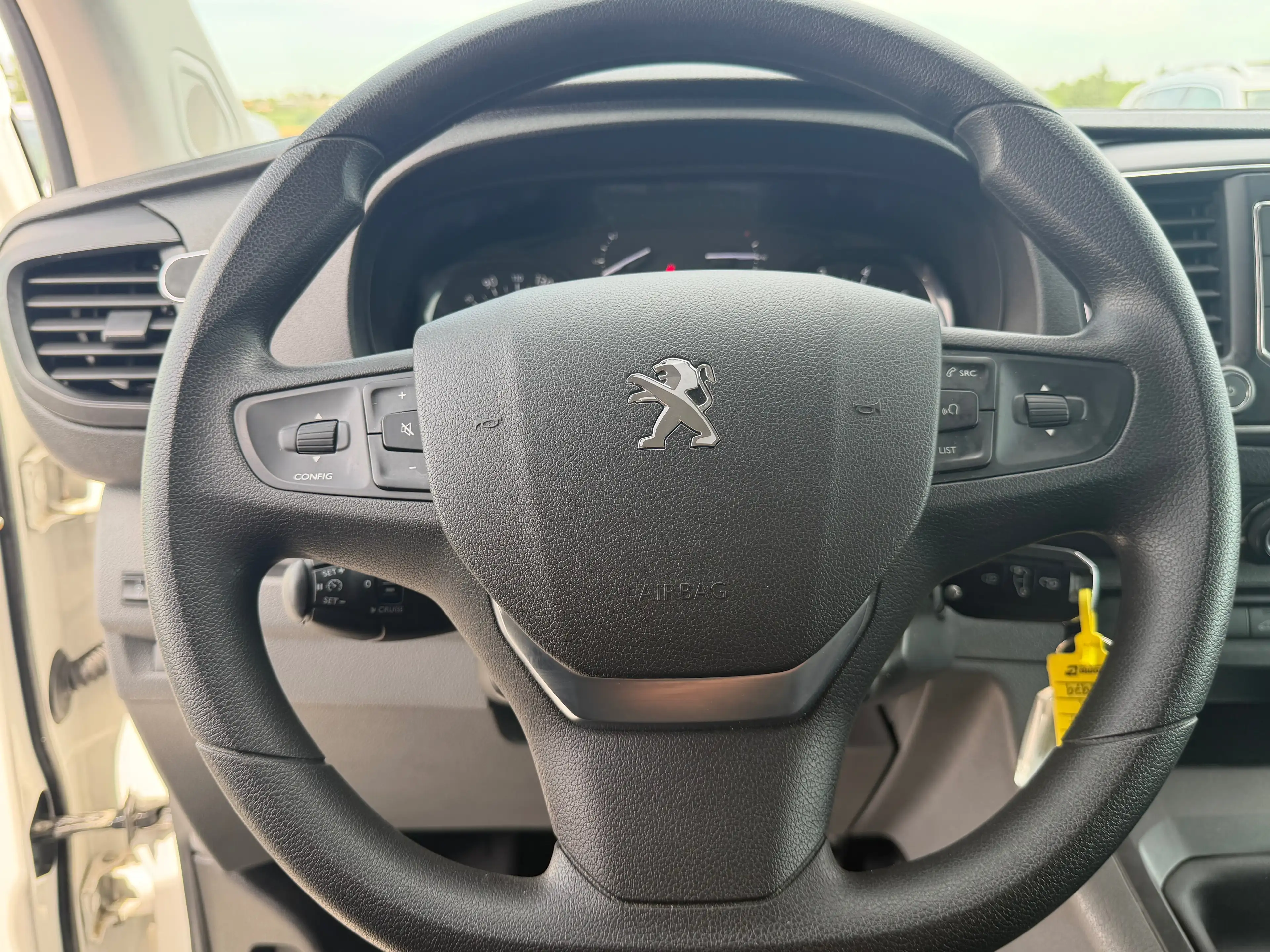 Peugeot Expert ATT REMORQUE - CARPLAY - NAVIGATION - AIR CO — photo 15