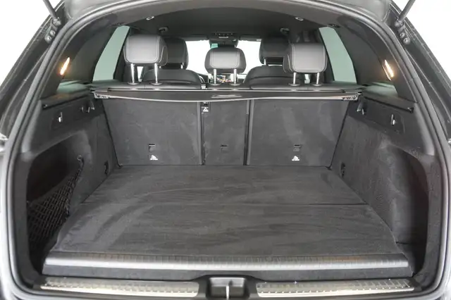 Mercedes-Benz GLC view 7