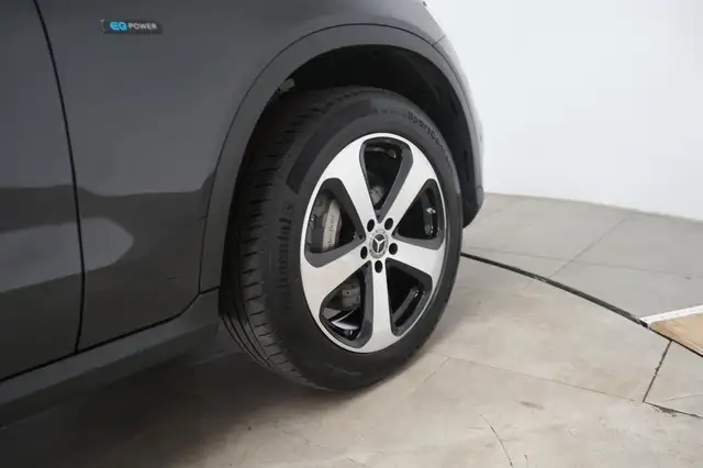 Mercedes-Benz GLC view 14