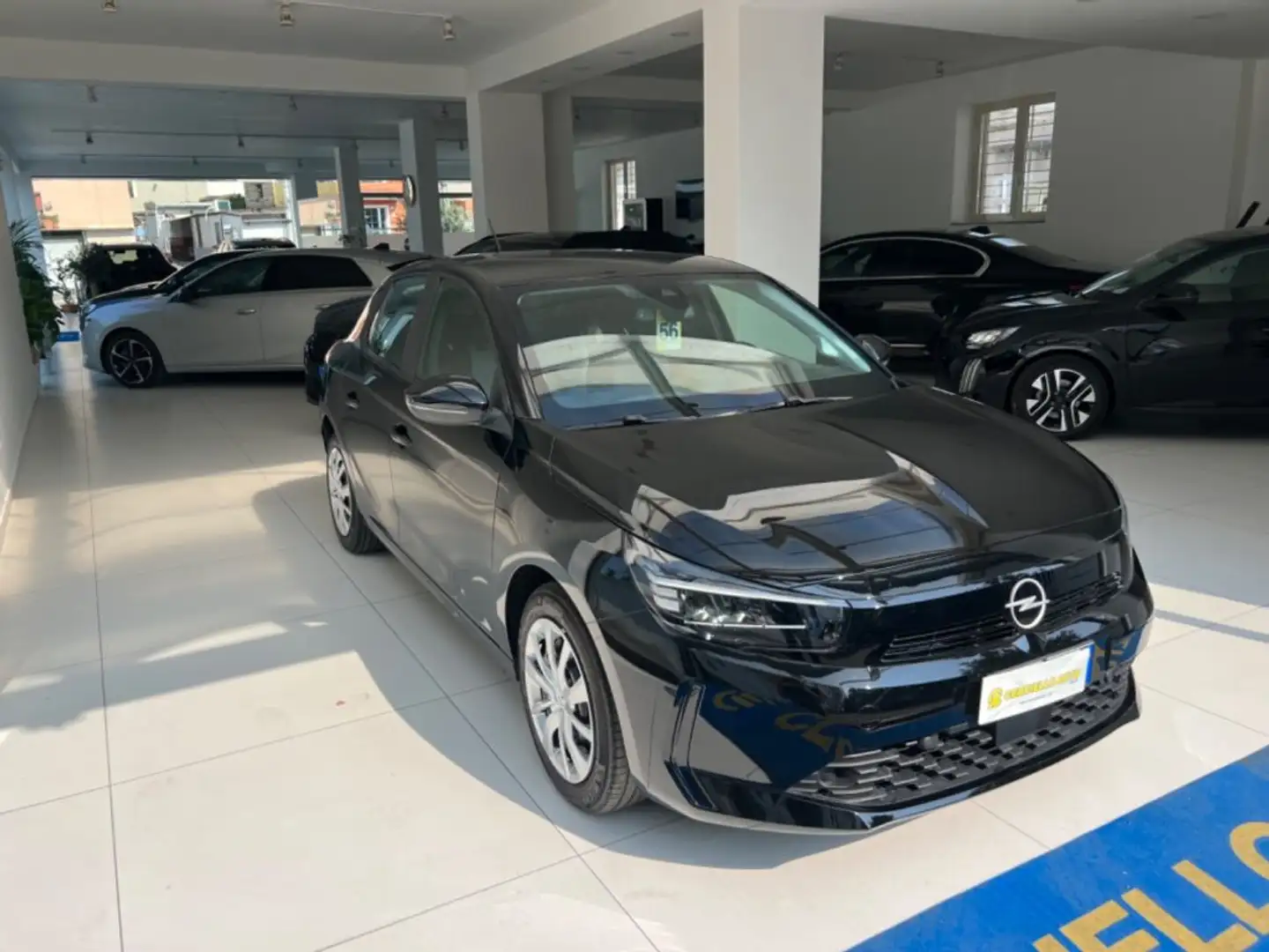 Opel Corsa 1.2 100 CV Edition tua da €169,00 mensili Nero - 1